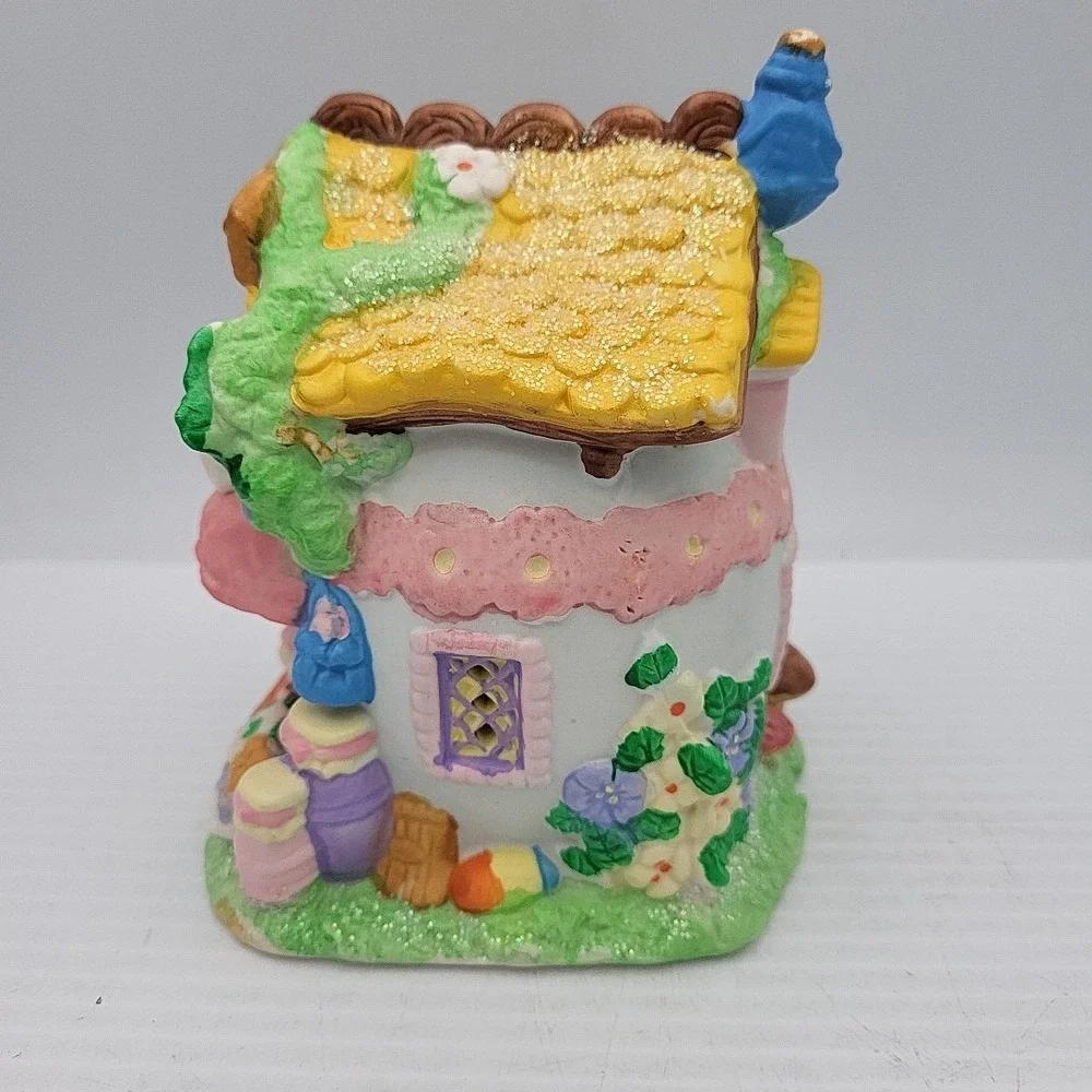 Hoppy Hollow 2003 Easter Village Bakery Porcelain House EUC detailed‎